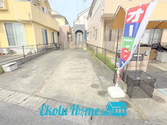 中古戸建　あきる野市牛沼の駐車場|2026年05月　撮影