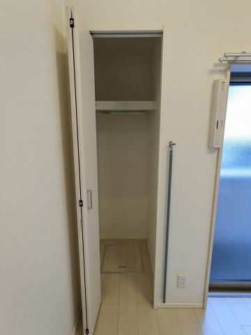 ハーモニーテラス上名古屋の収納|105号室クローゼット
