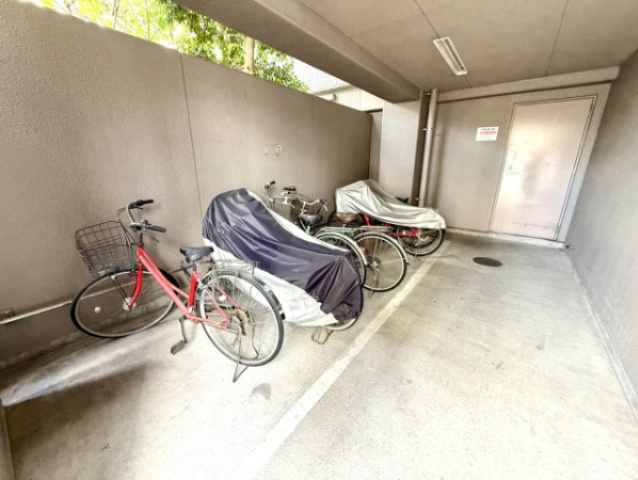 藤和シティホームズ社台の駐車場|駐輪場