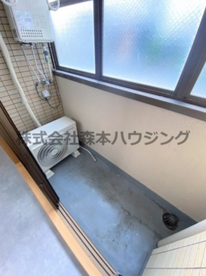 【バルコニー】 | 　エルソル | バルコニー付きです