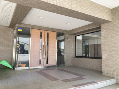 【エントランス】 | ドリームアベニュー札幌西 | オートロックでセキュリティ充実なエントランス♪