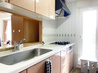 【駐車場】 | ドリームアベニュー札幌西 | 来客用駐車場3台分完備で駐車楽々♪