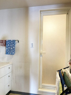 【バルコニー】 | ドリームアベニュー札幌西 | 敷地内のゴミステーション♪