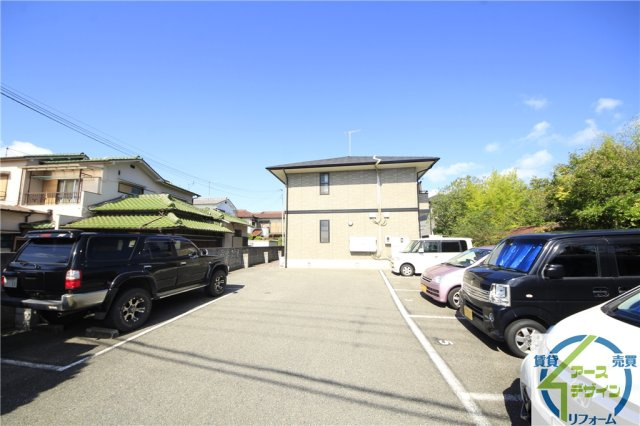 エスポワール二見の駐車場