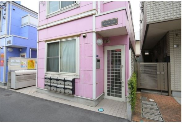 グレースベガのエントランス|毎日通るエントランスはこのようになっています