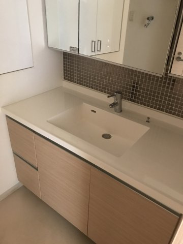 クリオコンフォート府中の洗面所|※別号室参考写真です