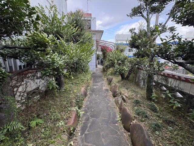 〇沖縄市大里1丁目戸建ての庭
