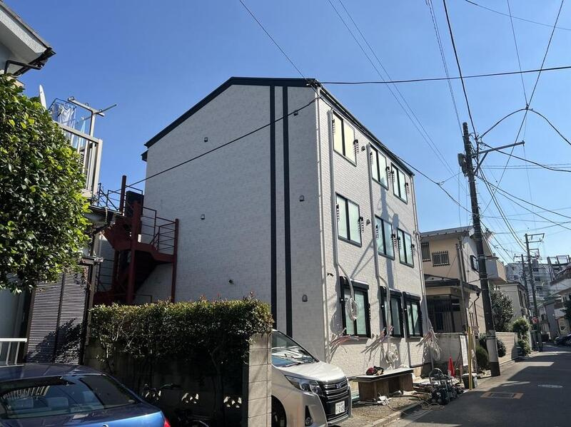 アザーレ・パッシオ平和台の外観