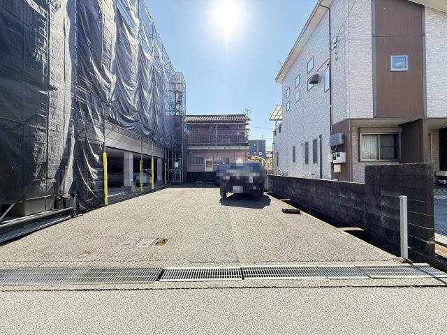 プライムKの駐車場