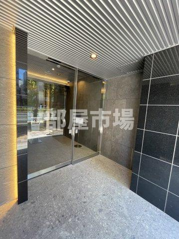 クレイシアIDZ台東竜泉のエントランス