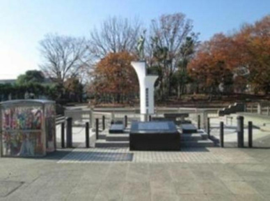 青戸平和公園まで1446m