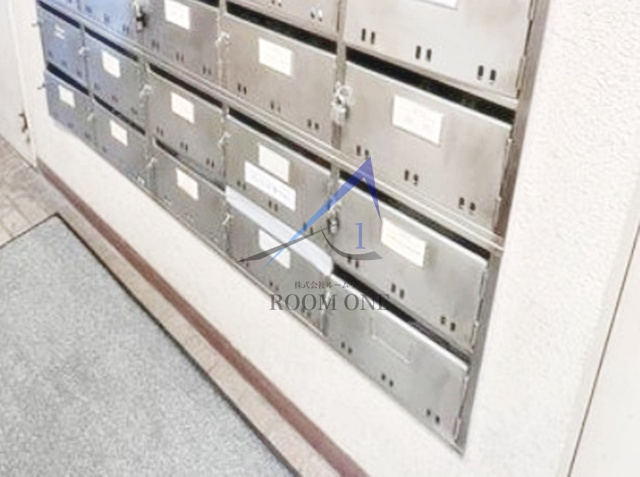 パボレアール四谷のその他共用部分|集合ポストです。