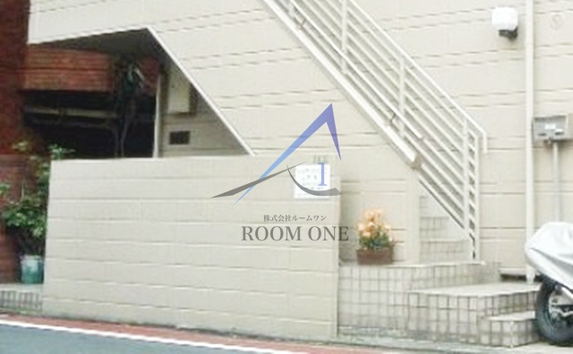 メゾン美光のエントランス|エントランスです。