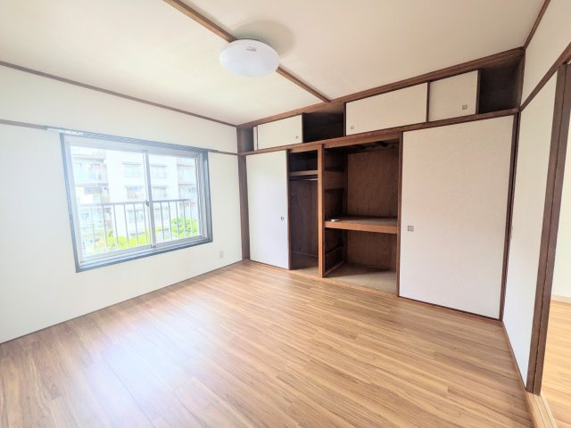 渦ヶ森コーポ10号館の洋室