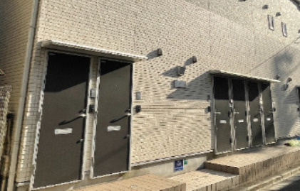 バーミープレイス平井の玄関