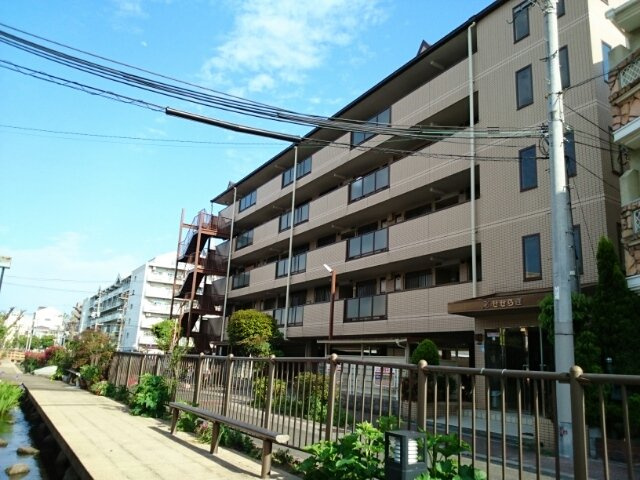 せせらぎの外観