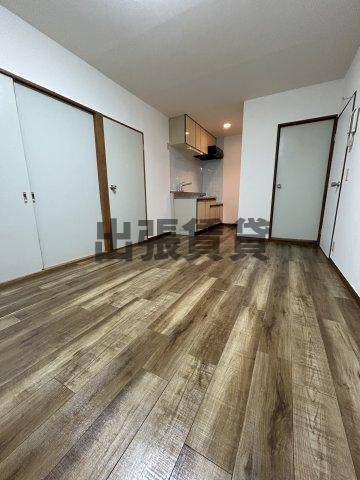 仲介手数料0円！！グリーンハイムエルの居間・リビング