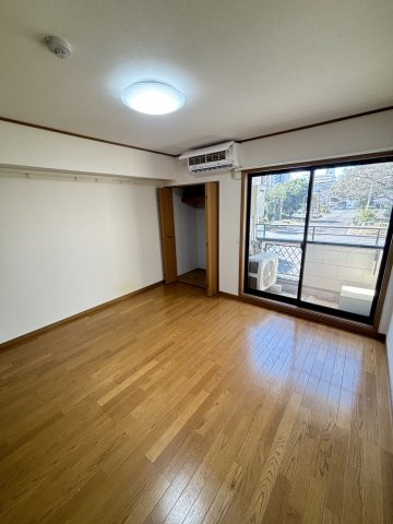 ファミールサヨⅠのキッチン|※別号室参考写真です