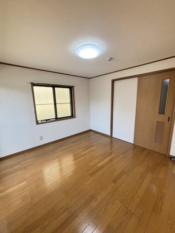 ファミールサヨⅠのその他|※別号室参考写真です