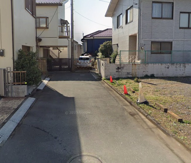 【土地】鶴ヶ島市太田ヶ谷建築条件無し売地の前面道路含む現地写真|前面道路含む現地写真です