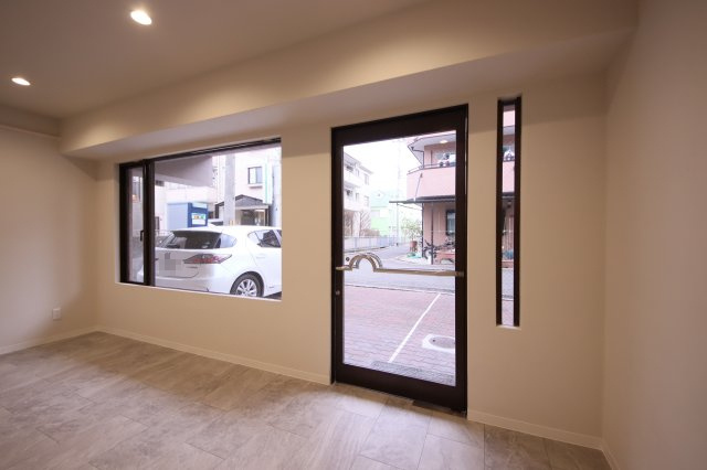 【玄関】 | ネストラカーサ御影