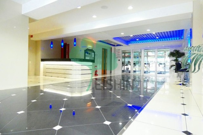 【エントランス】 | ORIENT BLD No.88 マリナゲートサンズ(オリエントビルNo.88マリナゲートサンズ) | 無料Wi-Fiルーム併設のエントランスです