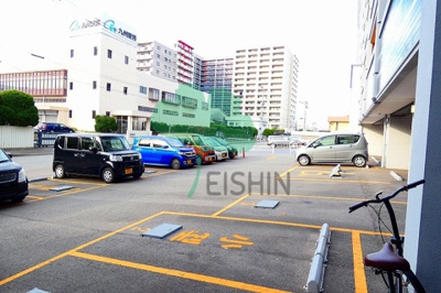 【駐車場】 | ORIENT BLD No.88 マリナゲートサンズ(オリエントビルNo.88マリナゲートサンズ) | 月極駐車場です