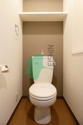 【トイレ】 | ディモーラ博多 | 清潔感のあるトイレです。