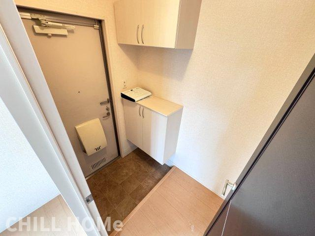 フローレスの玄関|当社、チルホームのHPもご覧ください(^^)/物件情報多数♪