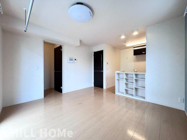 フローレスの居間・リビング|当社、チルホームのHPもご覧ください(^^)/物件情報多数♪