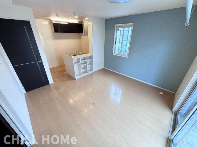 フローレスの居間・リビング|当社、チルホームのHPもご覧ください(^^)/物件情報多数♪