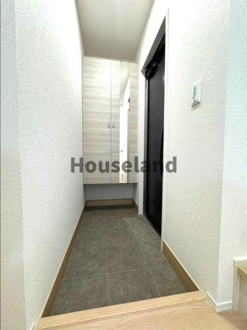 D-Luce納定(ディールーチェノウジョウ)の玄関