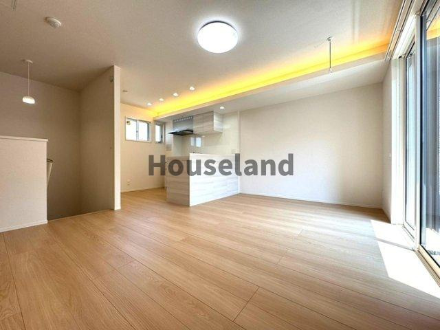 D-Luce納定(ディールーチェノウジョウ)の居間・リビング