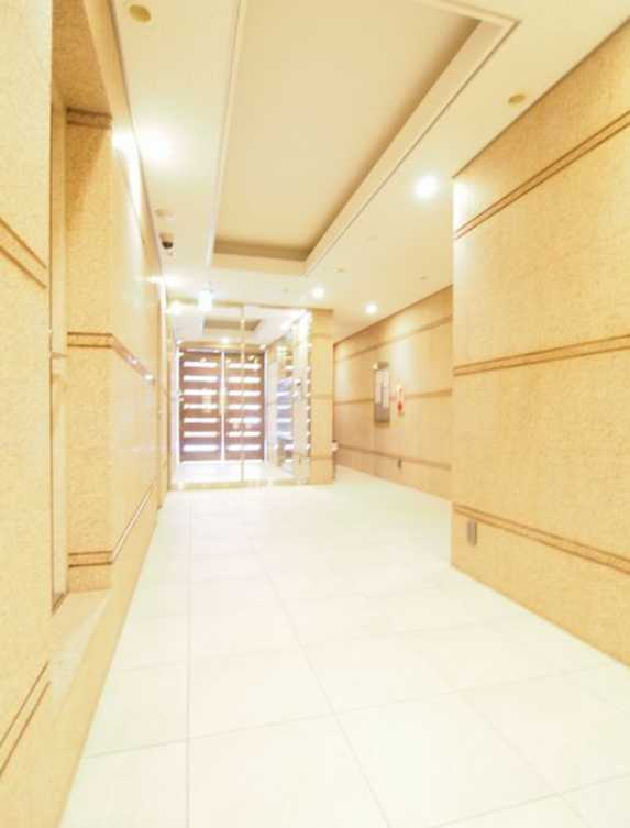 パティオ高田馬場　駅近　ネット無料　シャーメゾンのロビー