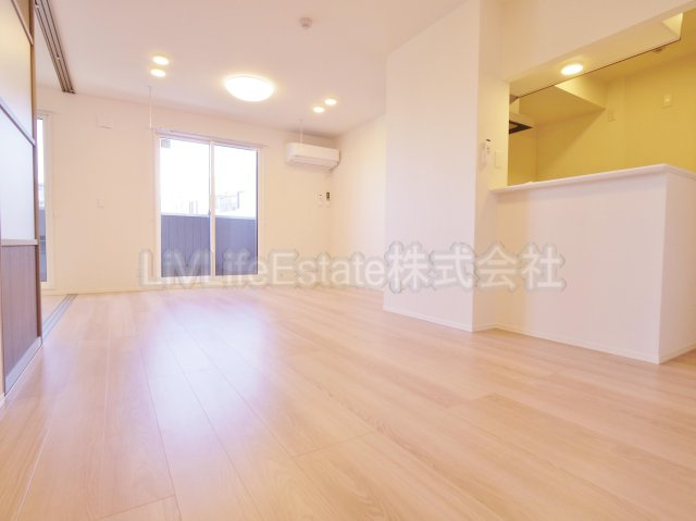 プライム レジデンスの居間・リビング