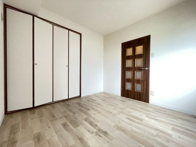 【洋室】 | ルミエール