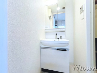 【洗面所】 | メイクスデザイン鶴舞 | 脱衣スペースもあります