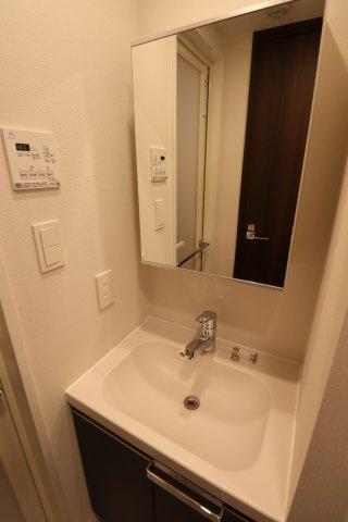 GENOVIA横浜石川町の洗面所