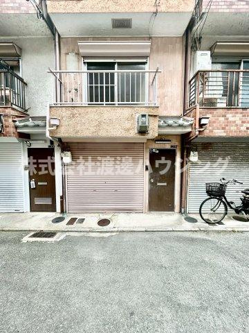 菱江1丁目一戸建のエントランス