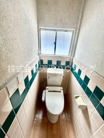 菱江1丁目一戸建のトイレ