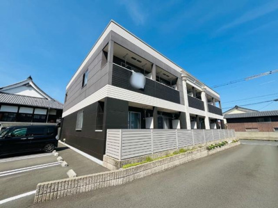 【駐車場】 | ユーロピュアかわいち | 外観写真（夜）