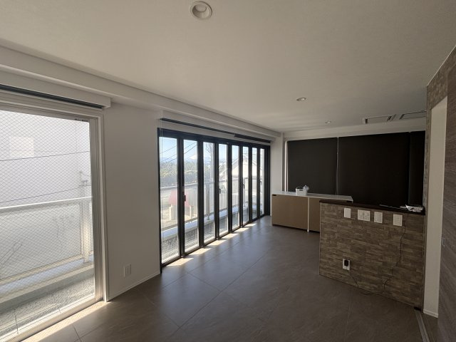 片瀬海岸３丁目戸建の洋室