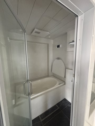 片瀬海岸３丁目戸建の浴室