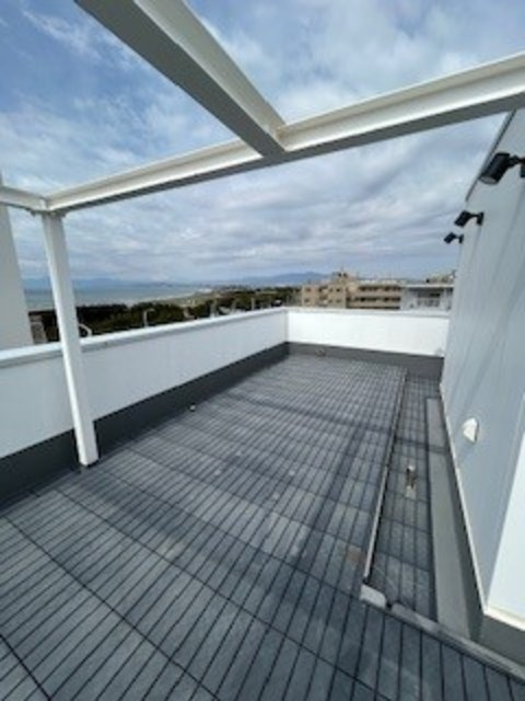 片瀬海岸３丁目戸建のバルコニー