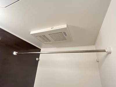 【その他】 | ビエンフェⅢ | 浴室乾燥機