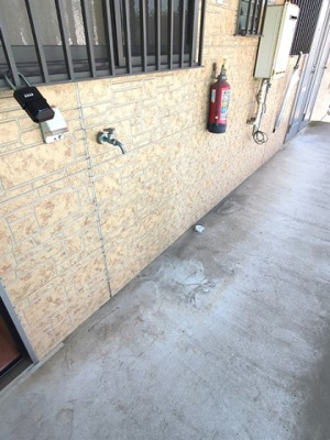 室外洗濯機置き場