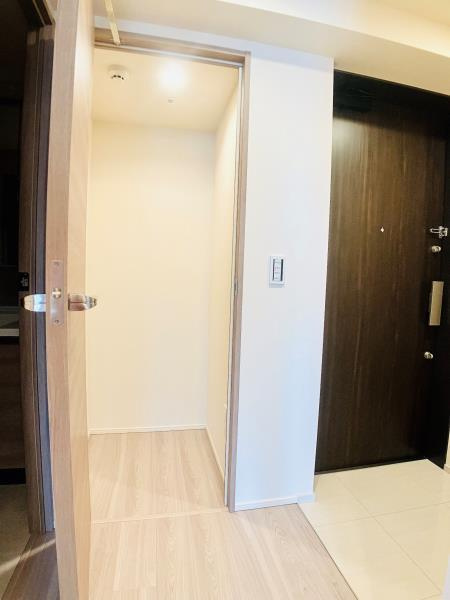 白金ザ・スカイ東棟の居間・リビング