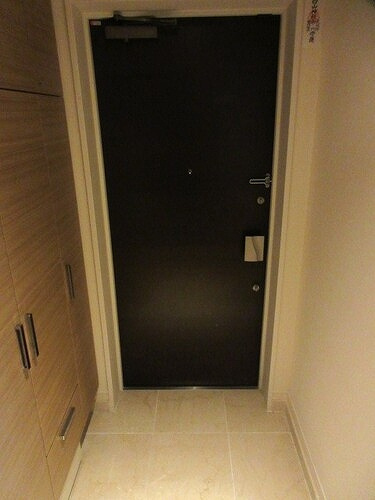 ダイアパレス市役所前の玄関|玄関　※前回募集時／2023年12月の写真