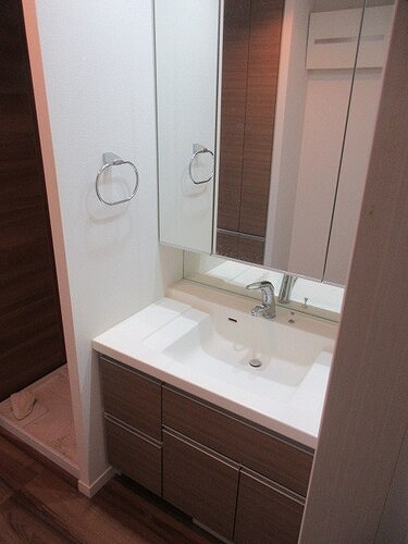 ダイアパレス市役所前の洗面所|洗面台　※前回募集時／2023年12月の写真