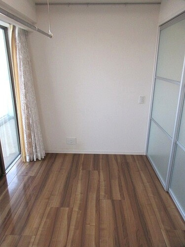 ダイアパレス市役所前のその他|洋室約5.0畳　※前回募集時／2023年12月の写真